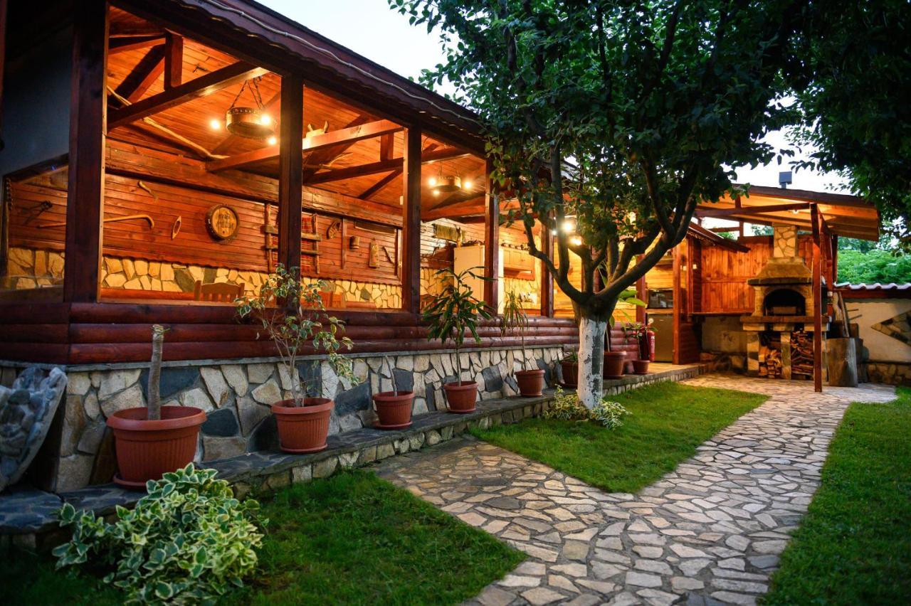 ספרבה בניה Medi Guest House מראה חיצוני תמונה