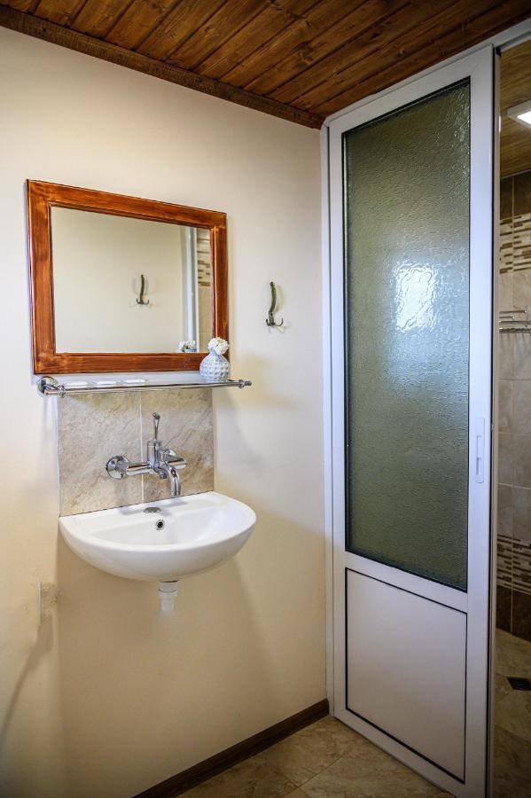 ספרבה בניה Medi Guest House מראה חיצוני תמונה
